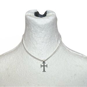Elegant Silver Cross Pendant Necklace